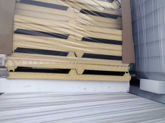 Kwaliteit  Fire Resistance Class B1 PIR Roof Panels with Customizable Length Up To 11960 Meters and Thermal Conductivity ≤0.02W/m·K fabriek