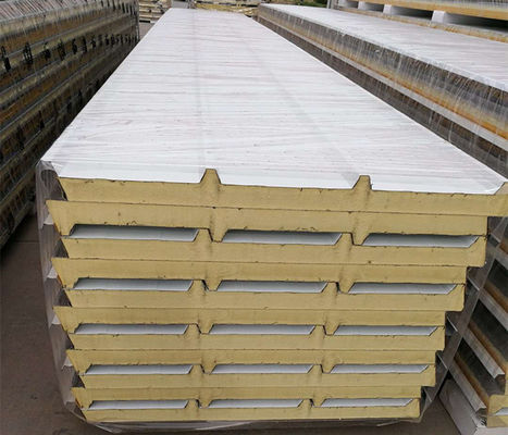 Waterdicht 1000 mm sandwich dakpaneel voor op maat gemaakte dakconstructie