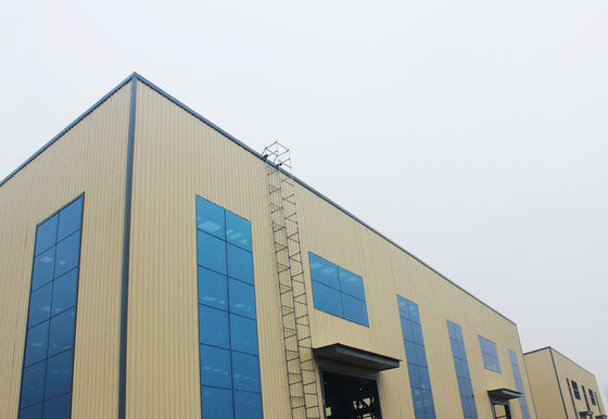 Metalen wandpanelen met hoge brandwerendheid