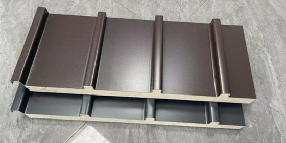 Brandbestendige sandwichstructuur PU sandwich dakpaneel met brandwaarde B1/B2 Great Wall panels