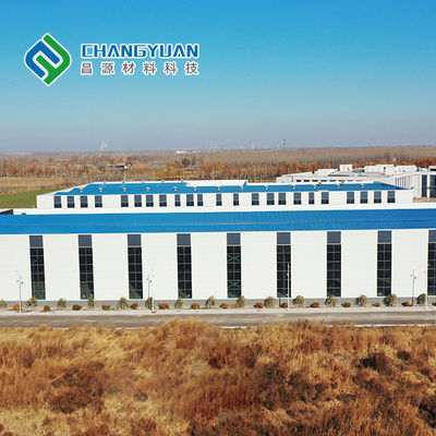 Verbeter de prestaties van gebouwen buiten geïsoleerde wandpanelen